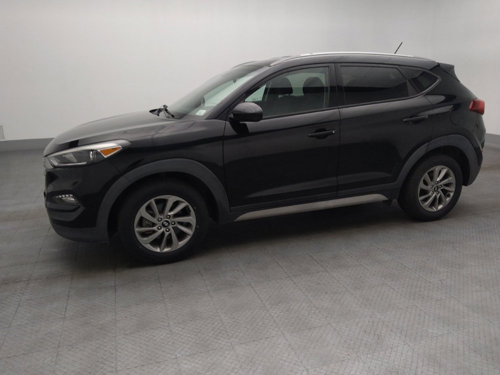 Used 2017 Hyundai Tucson SE image 2