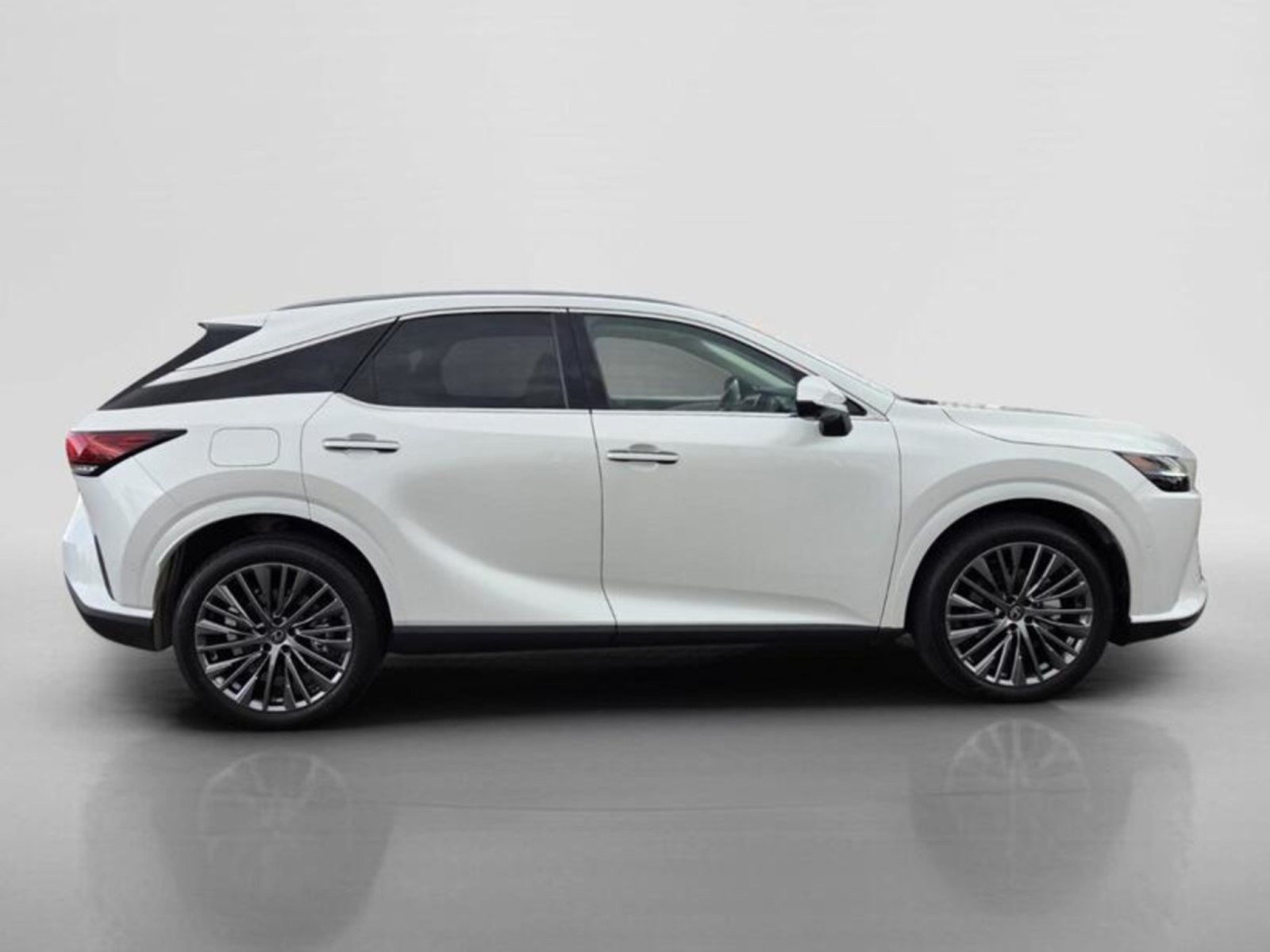 Used 2026 Lexus RX 450h AWD w/ Convenience Package image 6