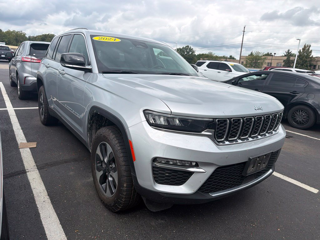 Used 2024 Jeep Grand Cherokee Limited 4xe AWD/4WD image 4