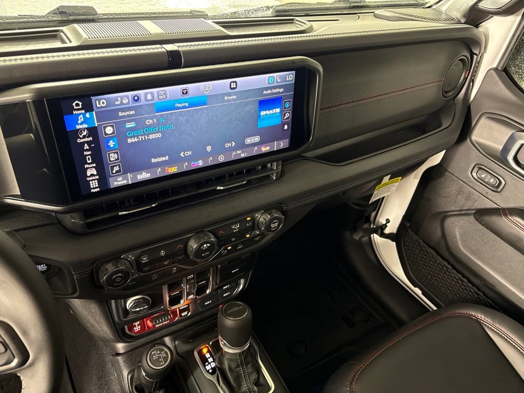 New 2026 Jeep Gladiator Rubicon AWD/4WD image 31