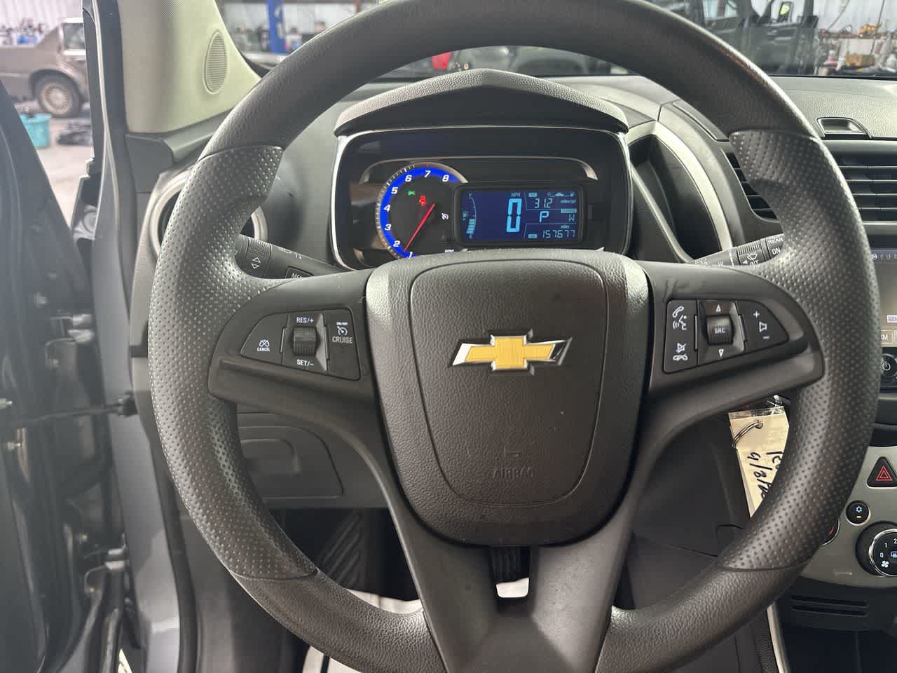 Used 2015 Chevrolet Trax LT w/ LT Sun and Sound Package FWD image 13