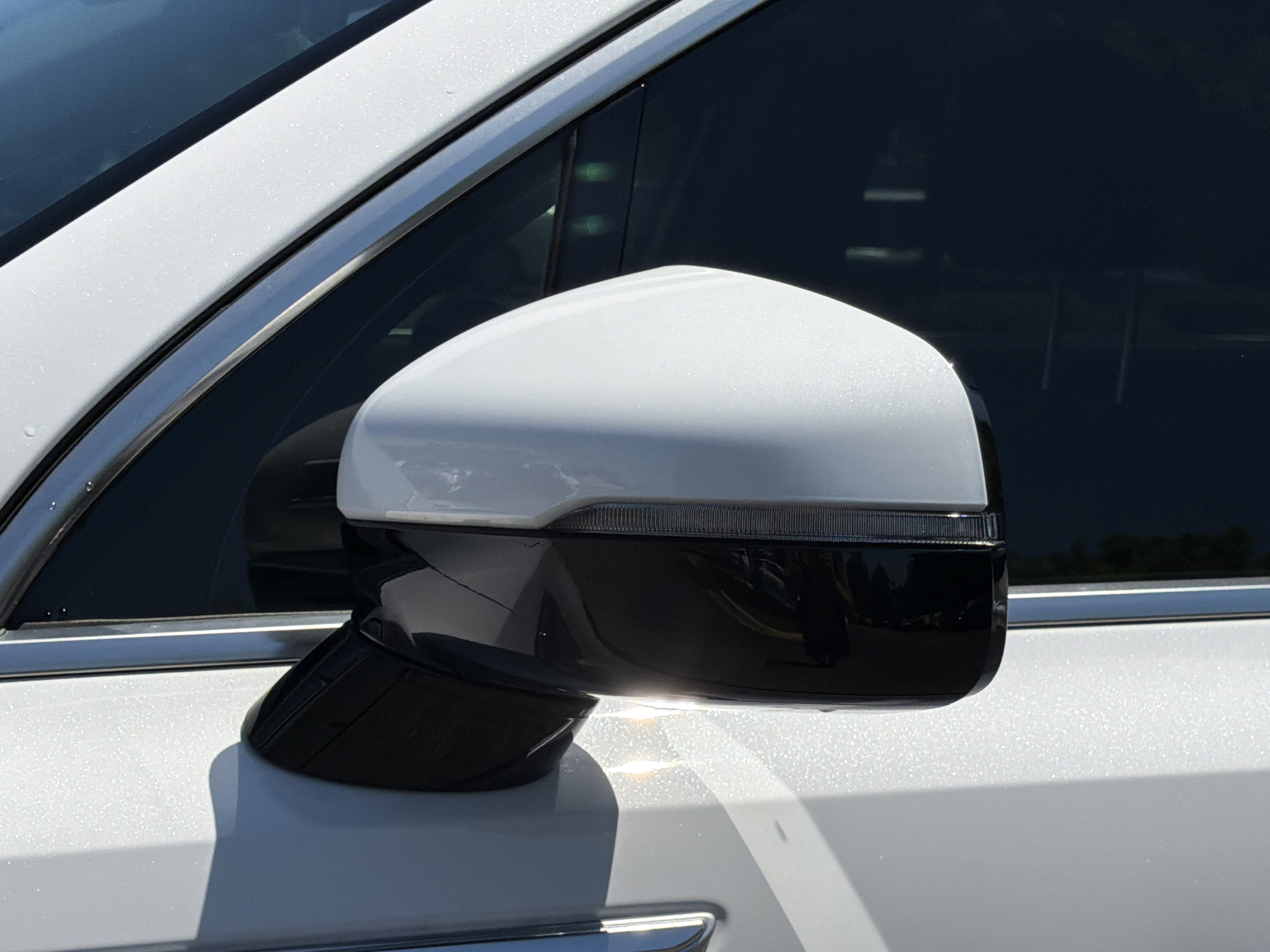 Used 2025 Kia Sorento EX w/ Panoramic Sunroof Package FWD image 32