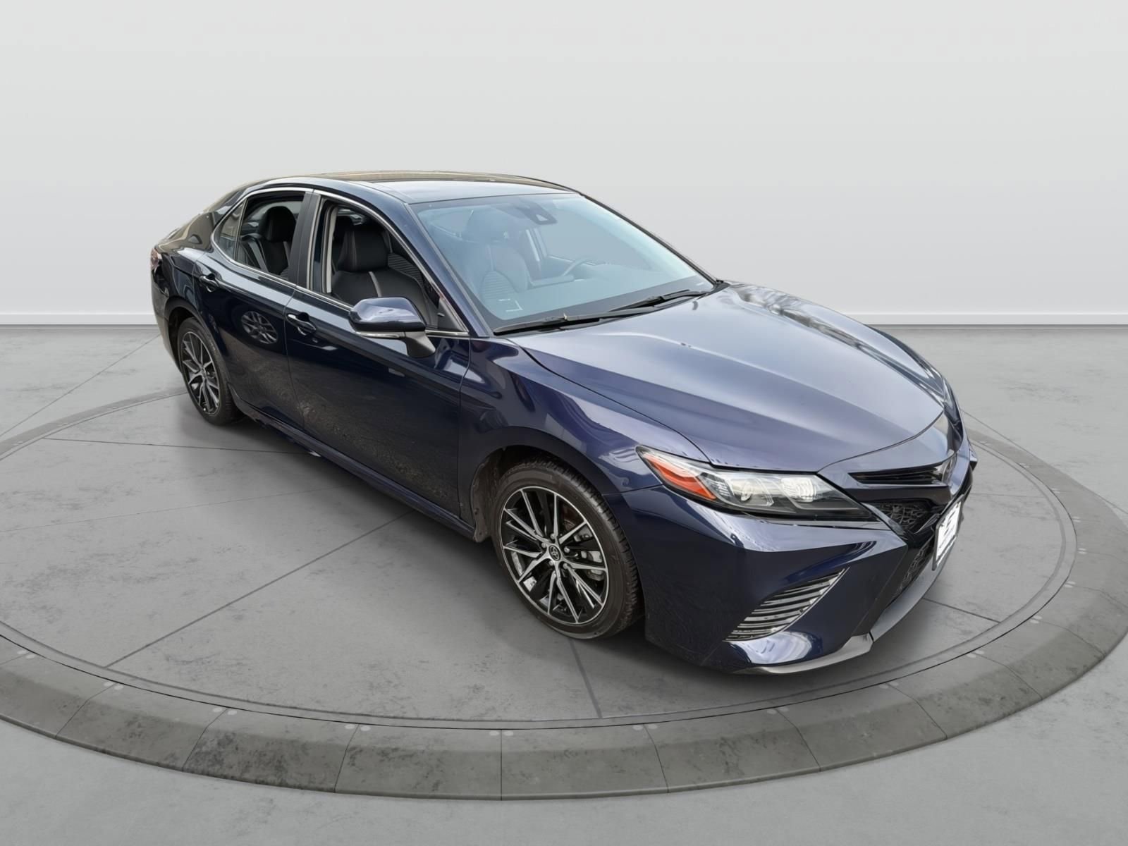 Used 2022 Toyota Camry SE