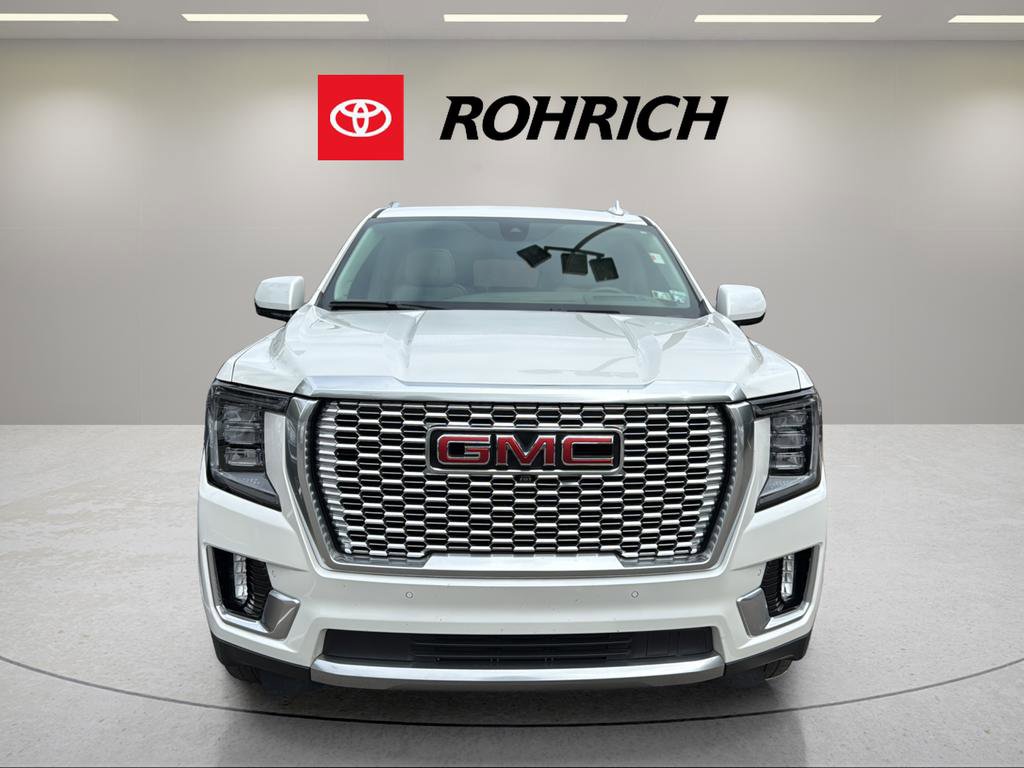 Used 2021 GMC Yukon XL Denali w/ Advanced Technology Package image 2