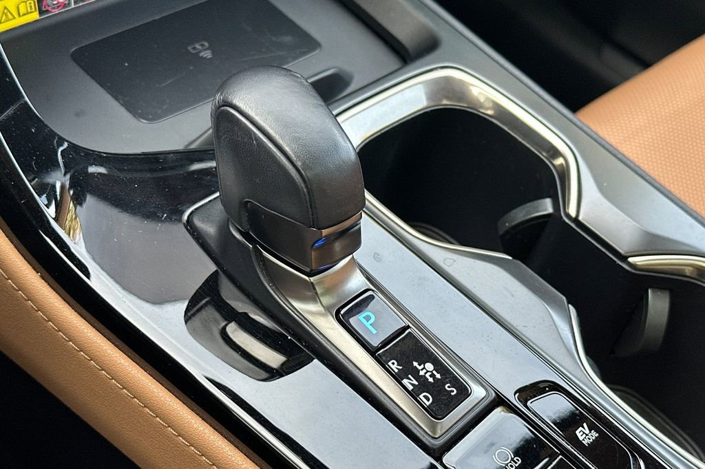 Certified 2022 Lexus NX 350h 350h Luxury w/ Vision Package image 21