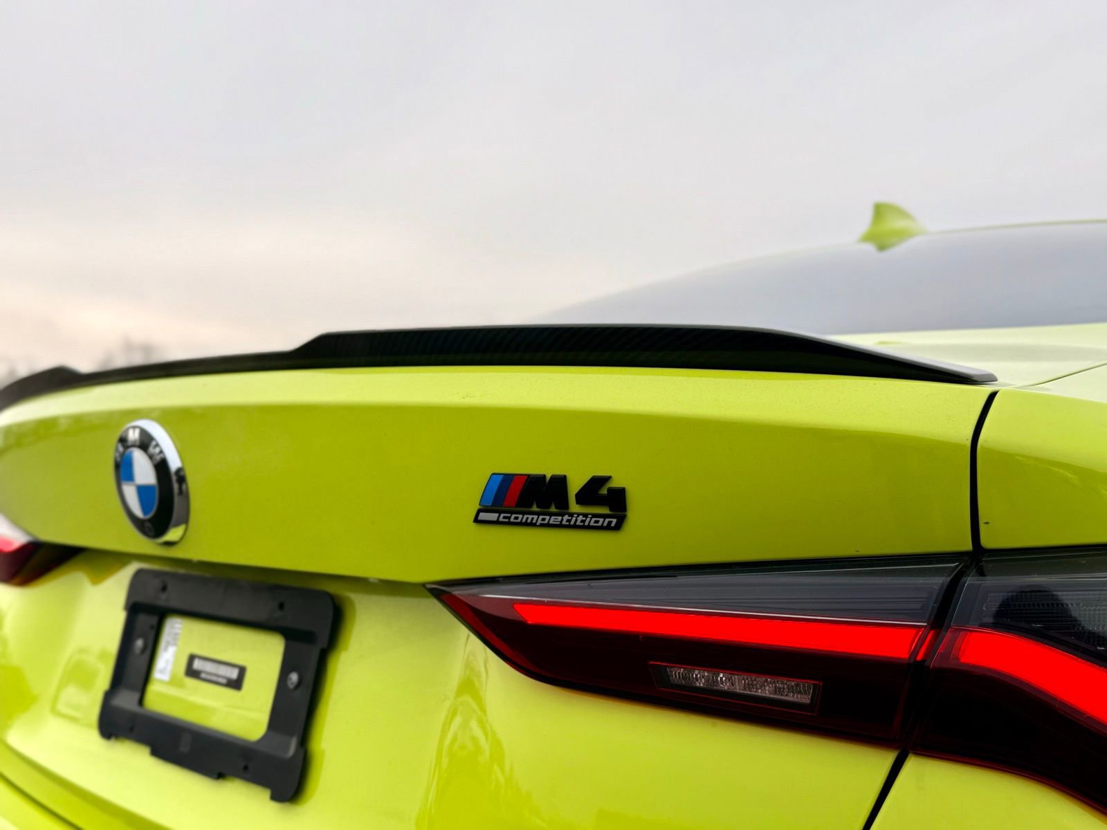 Used 2022 BMW M4 Competition w/ M Carbon Exterior Package image 63