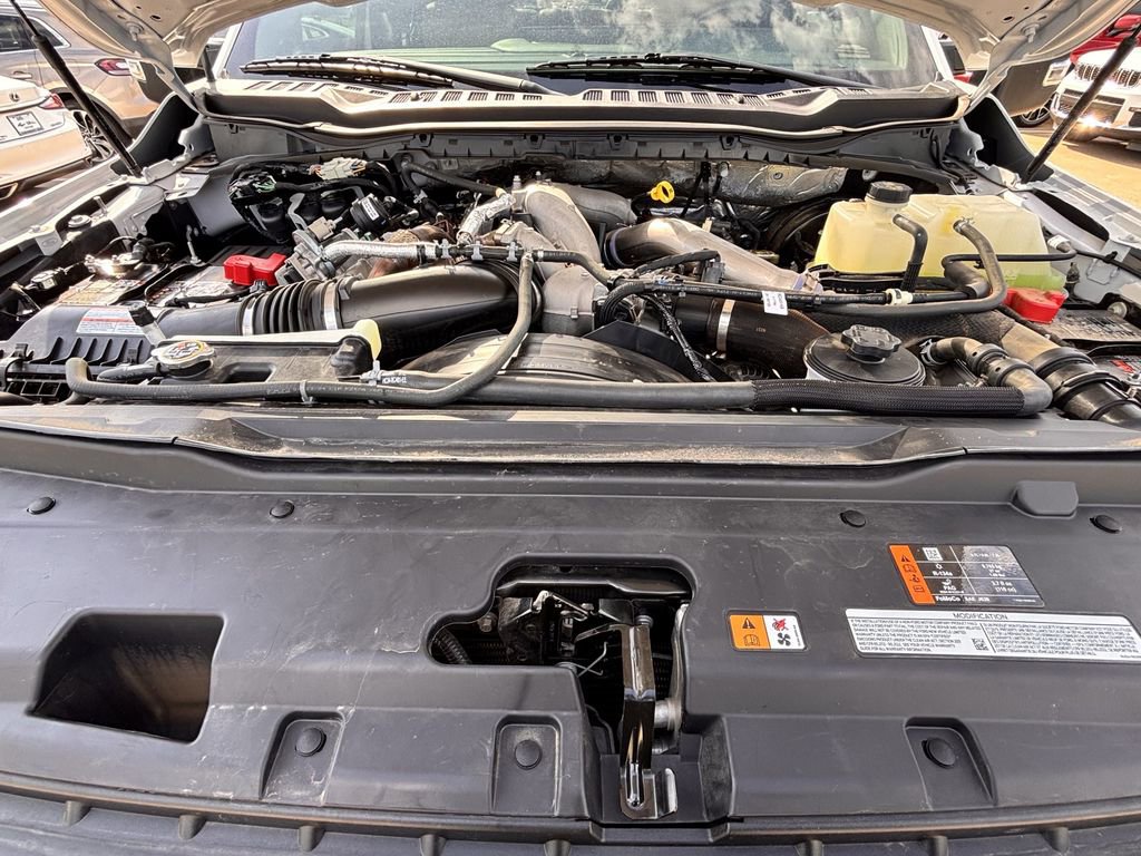 Used 2024 Ford F350 Lariat w/ Chrome Package AWD/4WD image 30