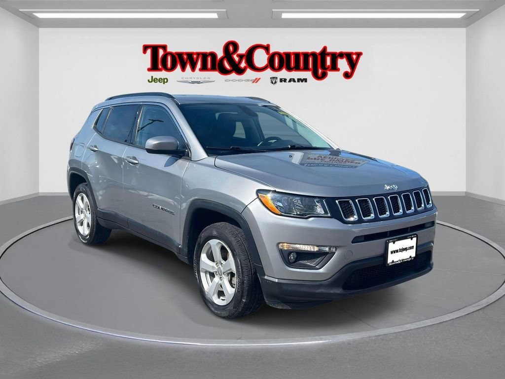 Certified 2019 Jeep Compass Latitude image 1