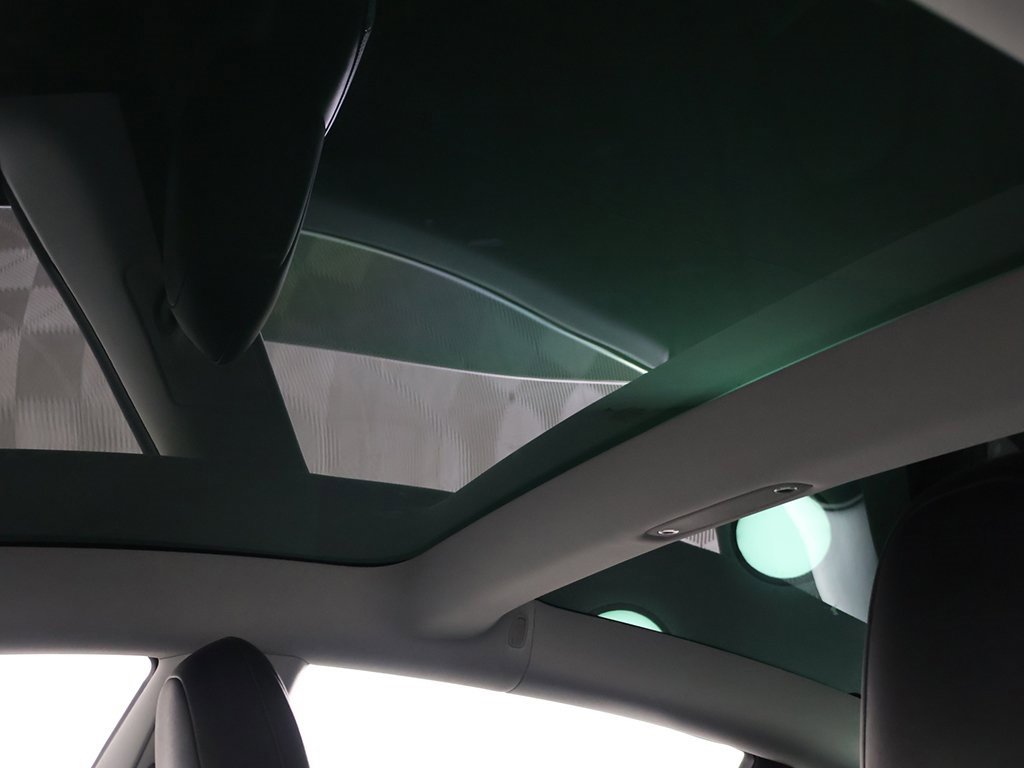 Used 2020 Tesla Model 3 Performance image 20