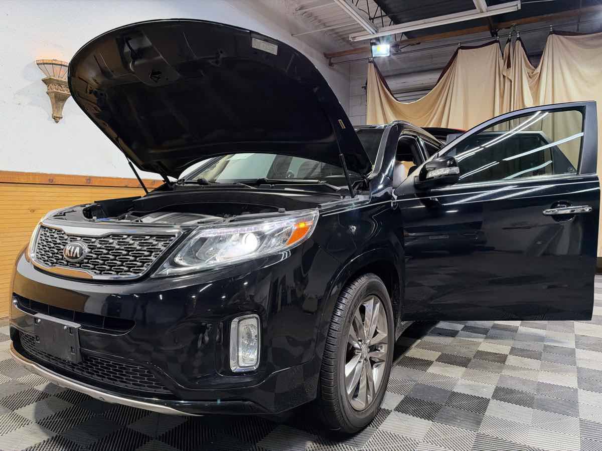 Used 2015 Kia Sorento SX FWD image 9
