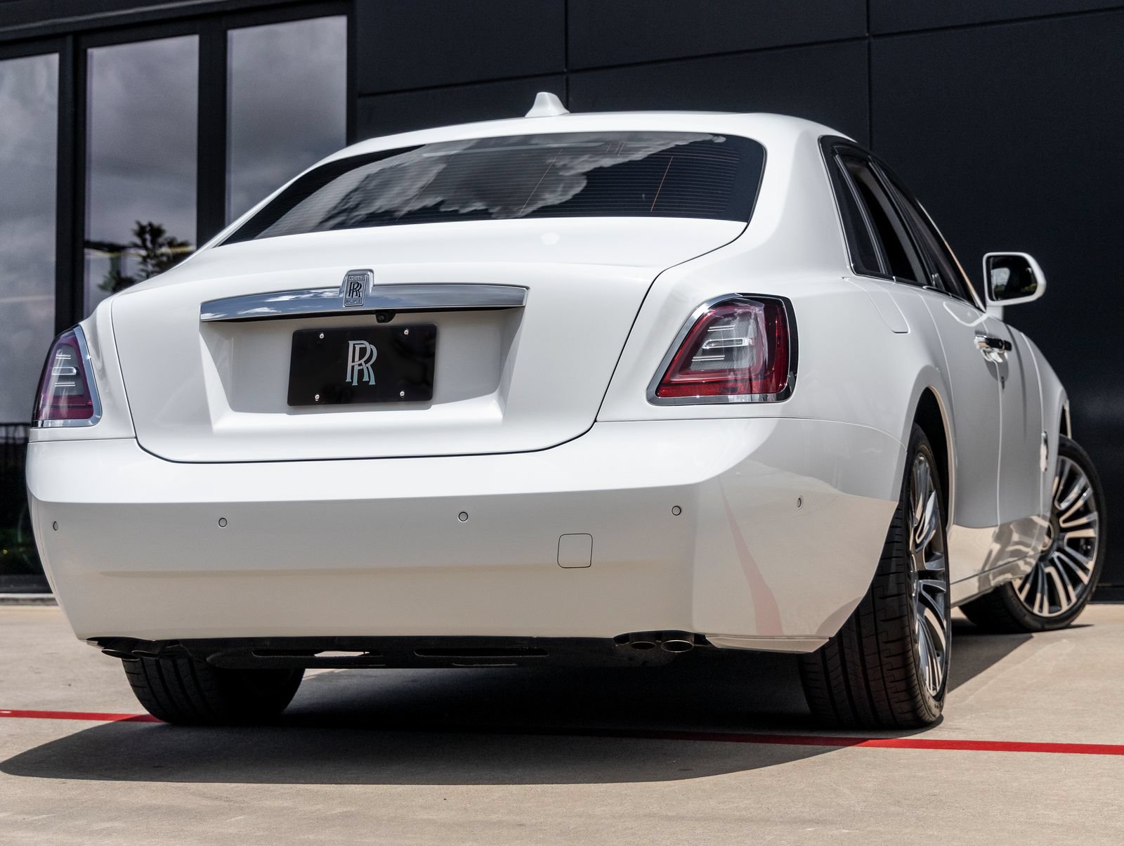 Certified 2024 Rolls-Royce Ghost AWD/4WD image 2