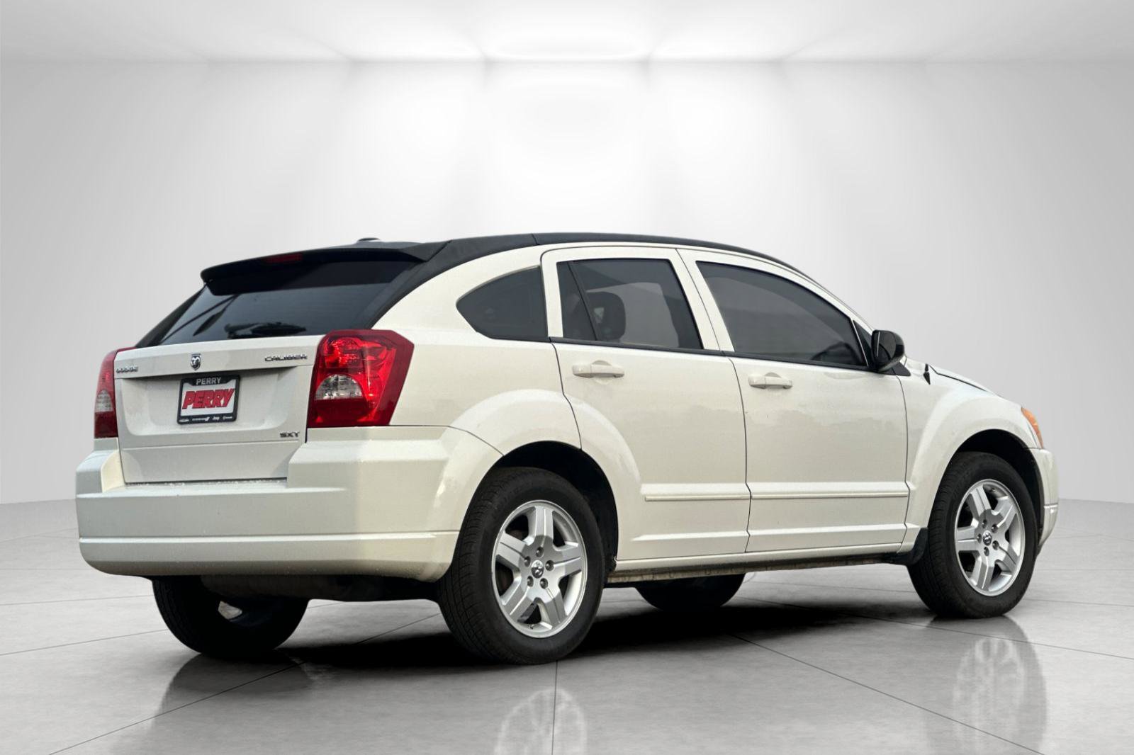 Used 2009 Dodge Caliber SXT image 3