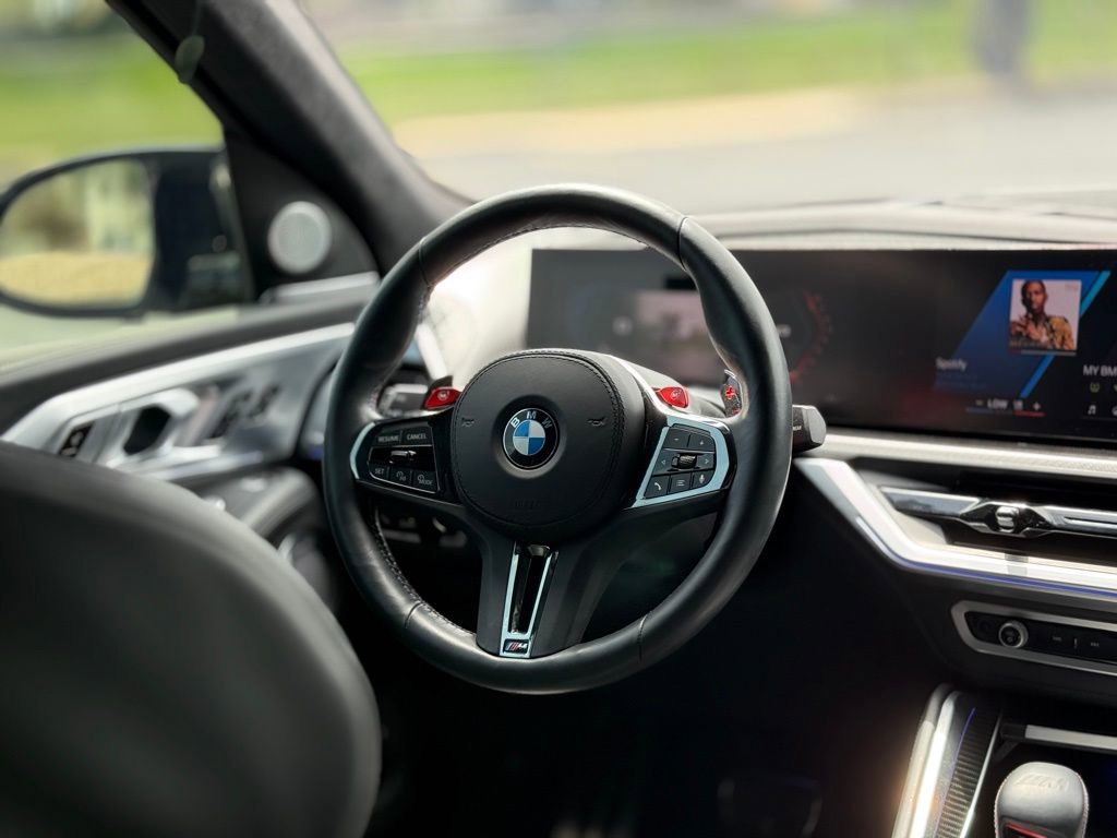 Used 2025 BMW XM image 13