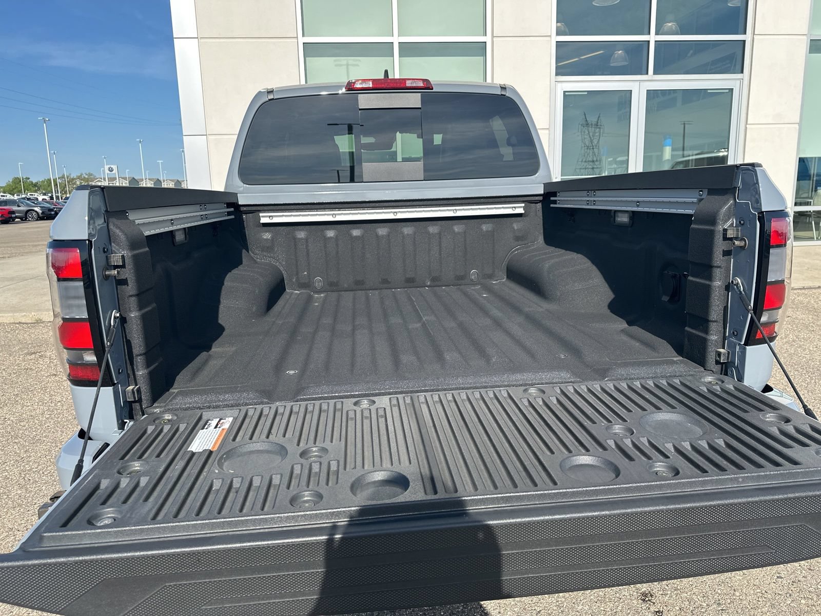 Used 2024 Nissan Frontier PRO-4X w/ Pro Premium Package AWD/4WD image 26