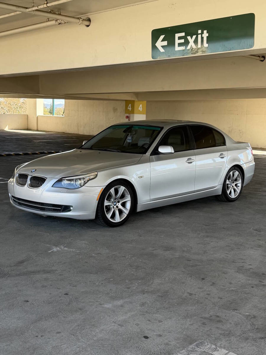 Used 2008 BMW 535i Sedan image 1