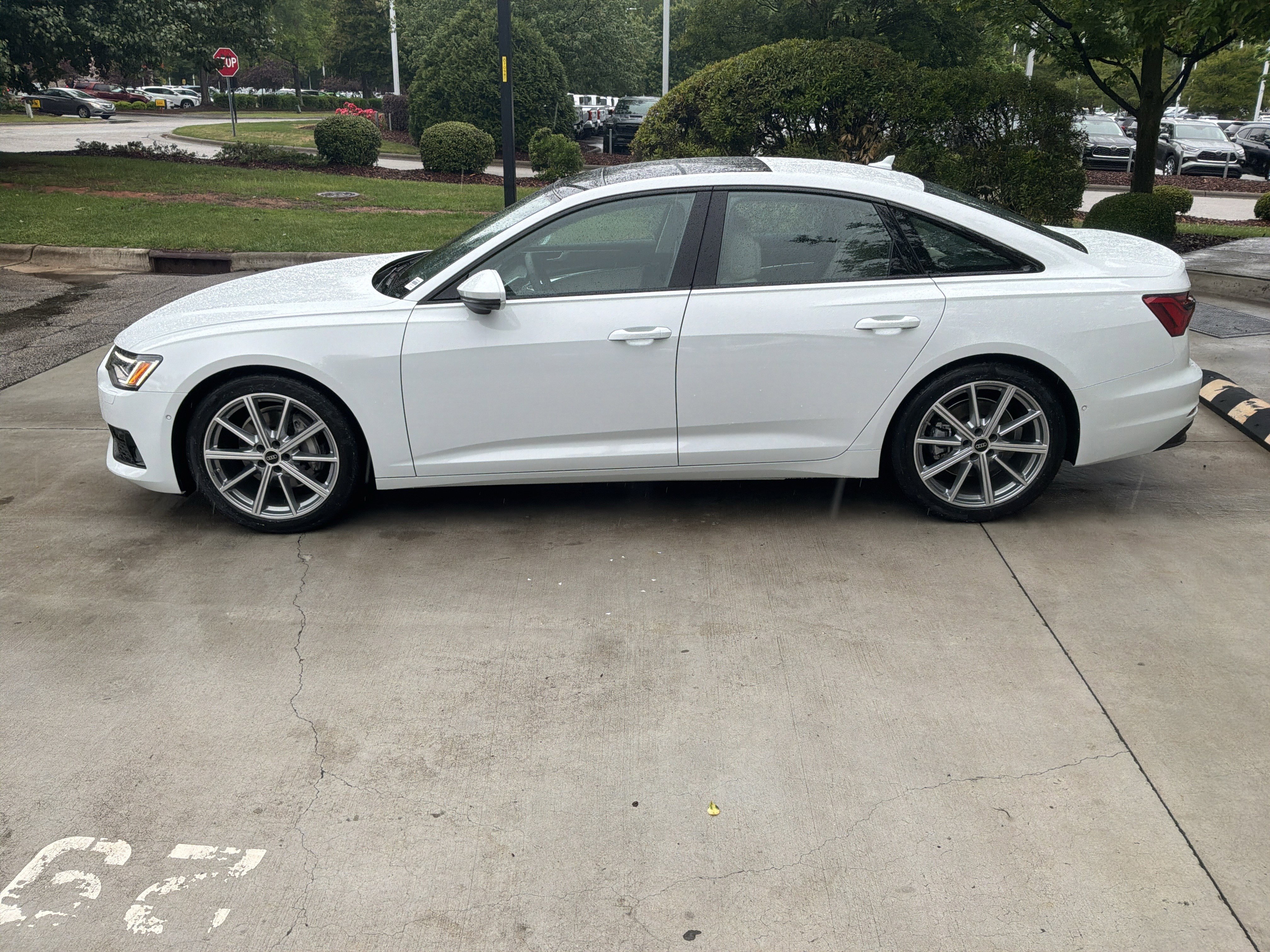 Used 2025 Audi A6 2.0T Premium w/ Convenience Plus Package AWD/4WD image 7