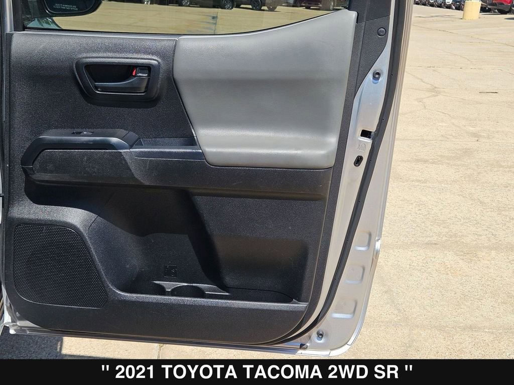 Used 2021 Toyota Tacoma SR w/ SR Convenience Package image 27