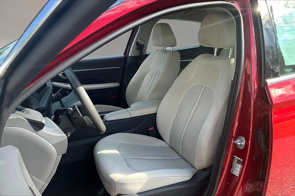 Used 2025 Hyundai Sonata SEL FWD image 18