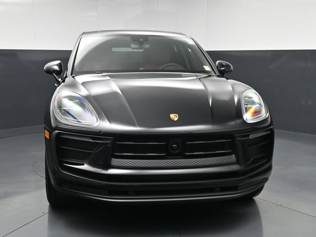 New 2026 Porsche Macan AWD/4WD image 17