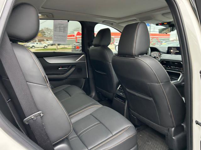 Certified 2025 MAZDA CX-70 Plug-In Hybrid w/ Premium Pkg image 23