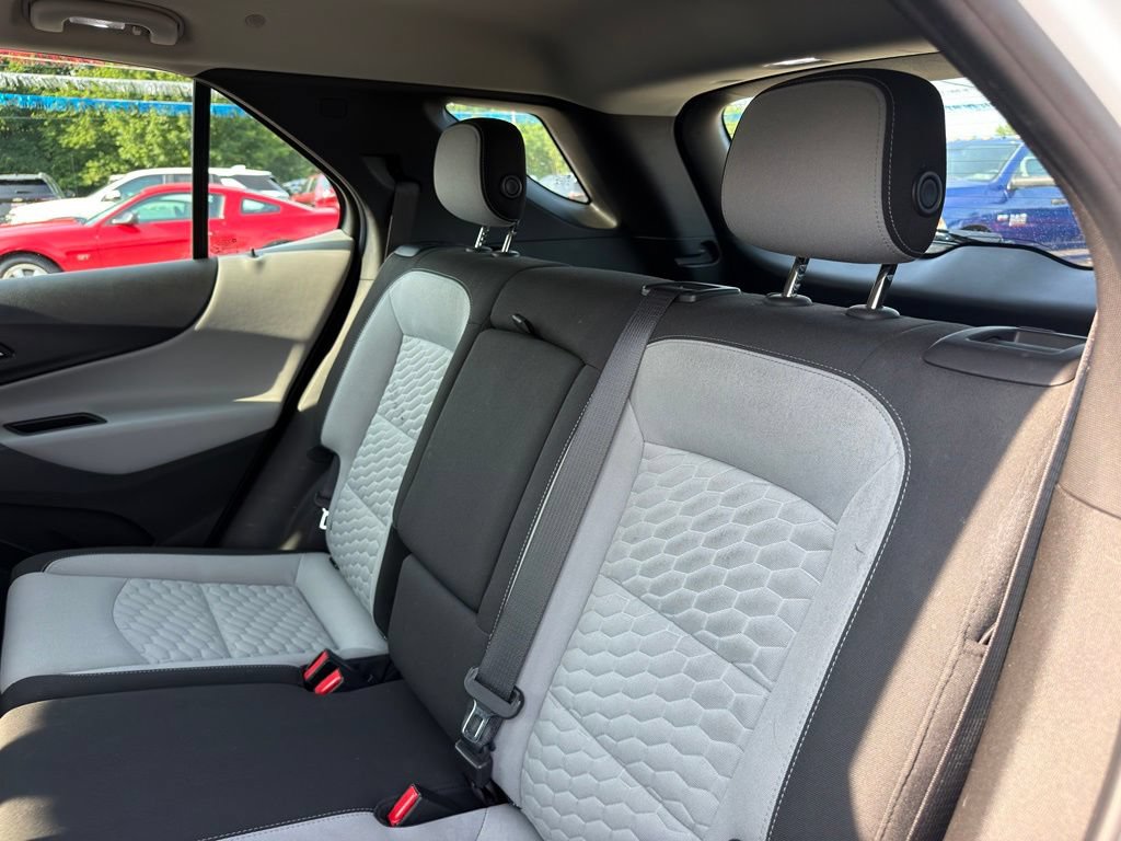 Used 2019 Chevrolet Equinox LS FWD image 19