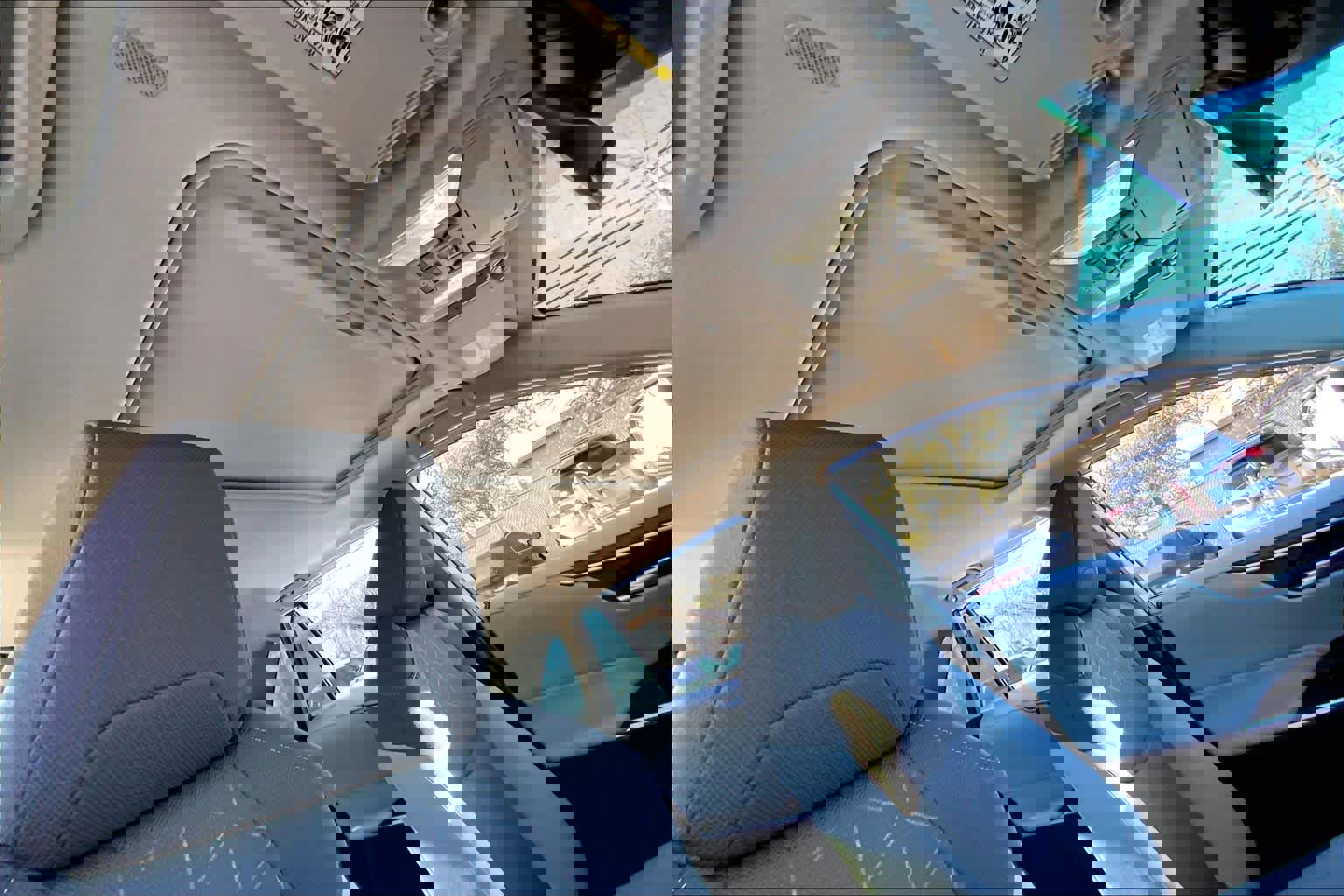 Used 2024 Toyota RAV4 XLE w/ Convenience Package image 14