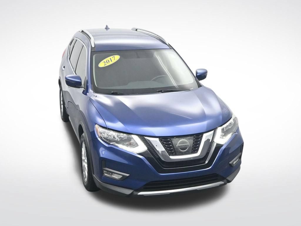 Used 2017 Nissan Rogue SV FWD image 33