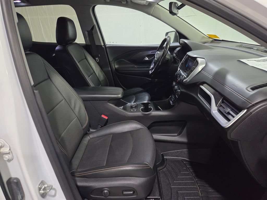 Used 2019 GMC Terrain SLT w/ Preferred Package AWD/4WD image 18