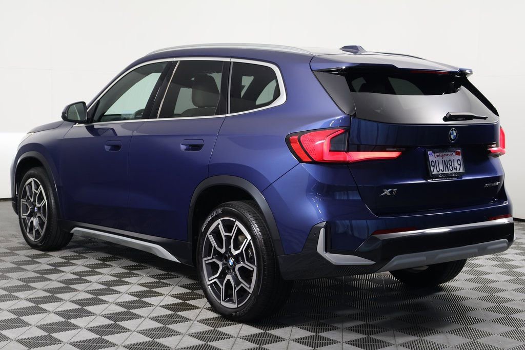 Certified 2025 BMW X1 xDrive28i w/ Convenience Package AWD/4WD image 6