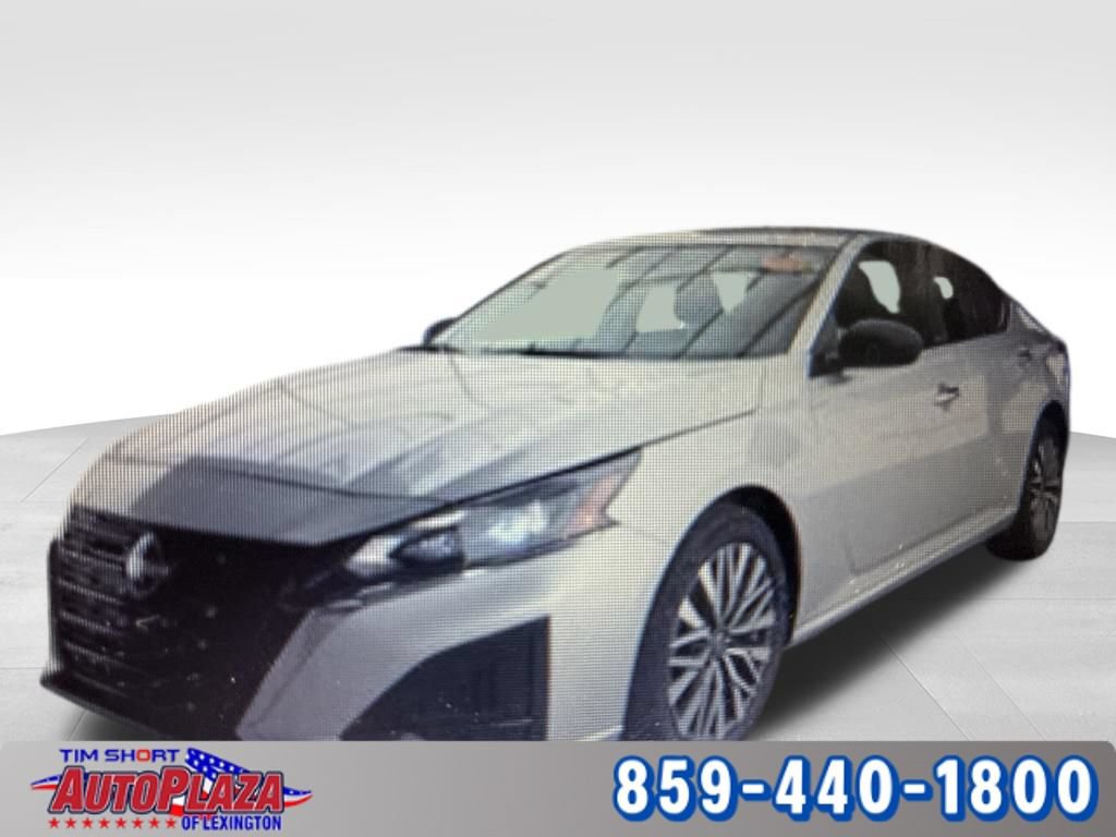 Used 2024 Nissan Altima 2.5 SV
