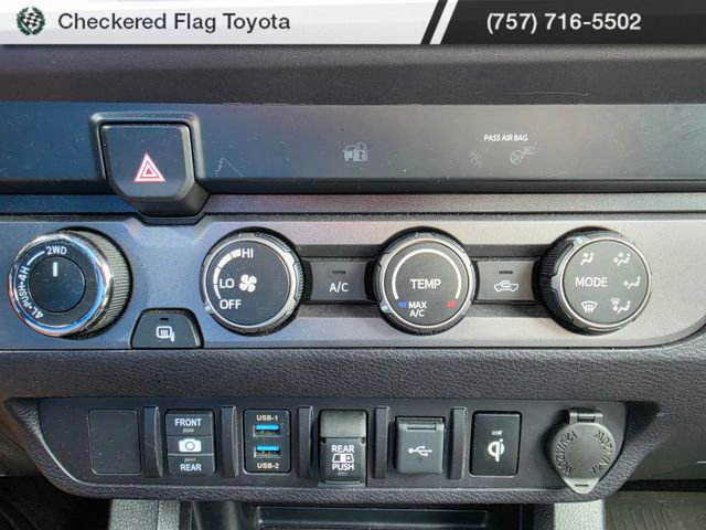 Used 2020 Toyota Tacoma TRD Off-Road AWD/4WD image 17