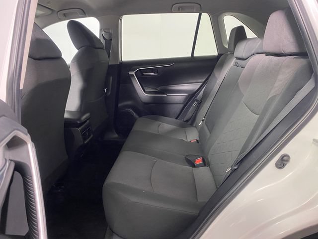 Used 2024 Toyota RAV4 XLE FWD image 11
