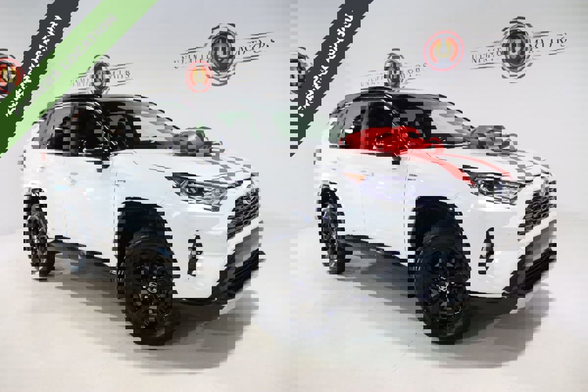 Used 2020 Toyota RAV4 XSE AWD/4WD image 1
