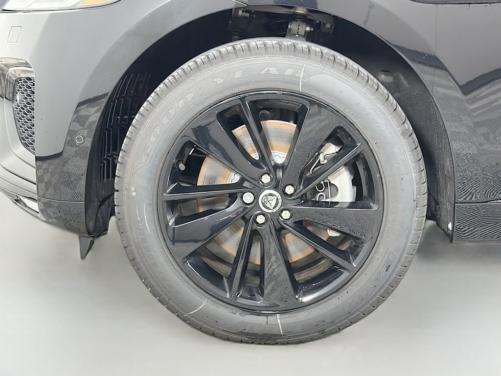 New 2026 Jaguar F-PACE R-Dynamic S AWD/4WD image 33