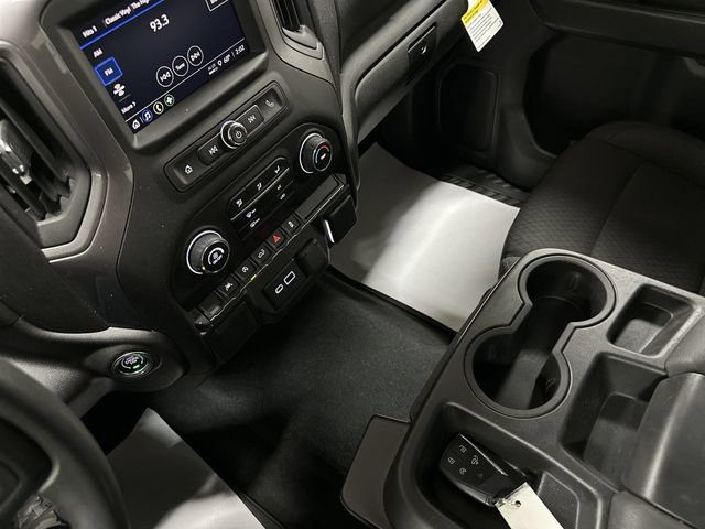 Used 2022 Chevrolet Silverado 1500 Custom AWD/4WD image 13