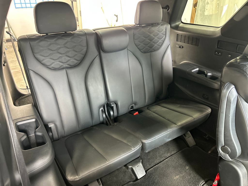 Used 2022 Hyundai Palisade Calligraphy w/ Cargo Package image 29