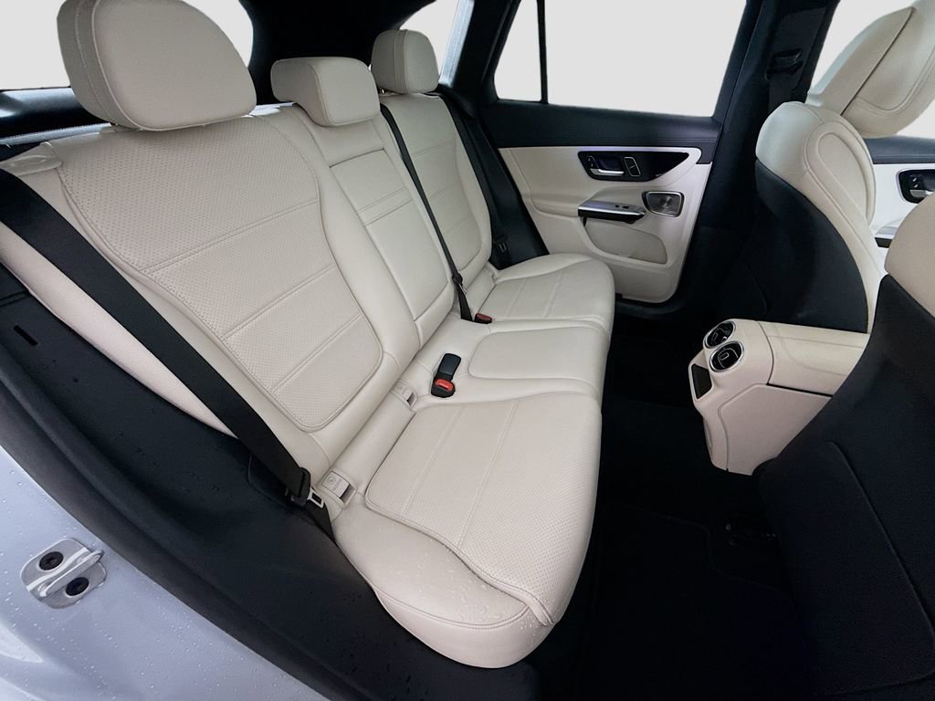 Certified 2024 Mercedes-Benz GLC 300 4MATIC image 28