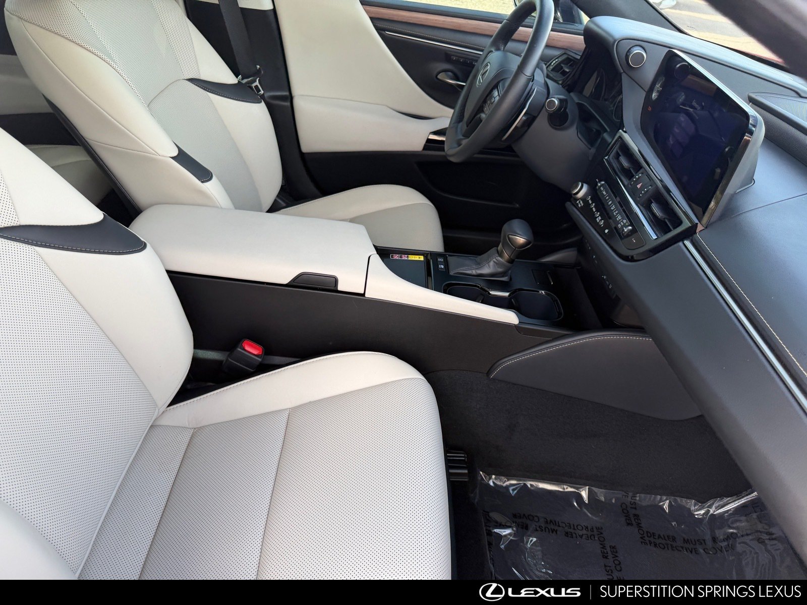 Certified 2025 Lexus ES 300h w/ Premium Package FWD image 22