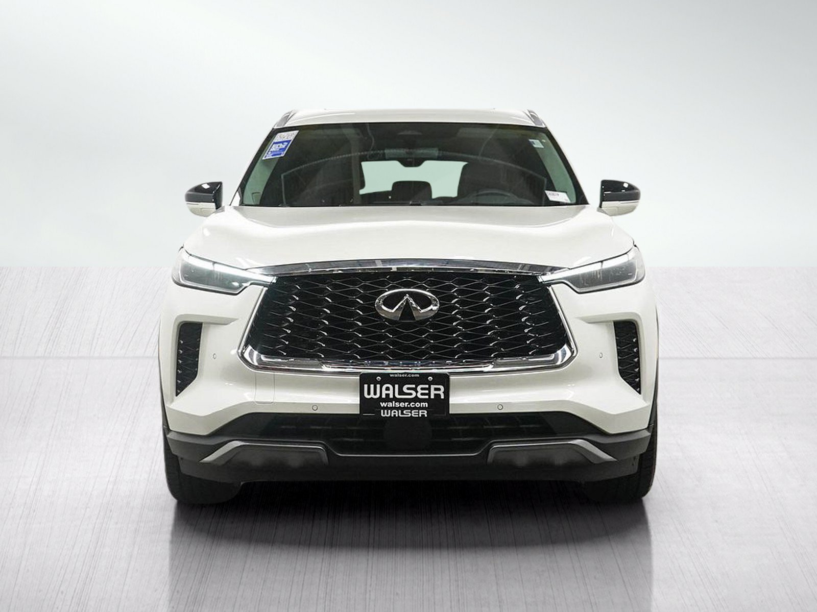 Used 2023 INFINITI QX60 Sensory AWD/4WD image 8