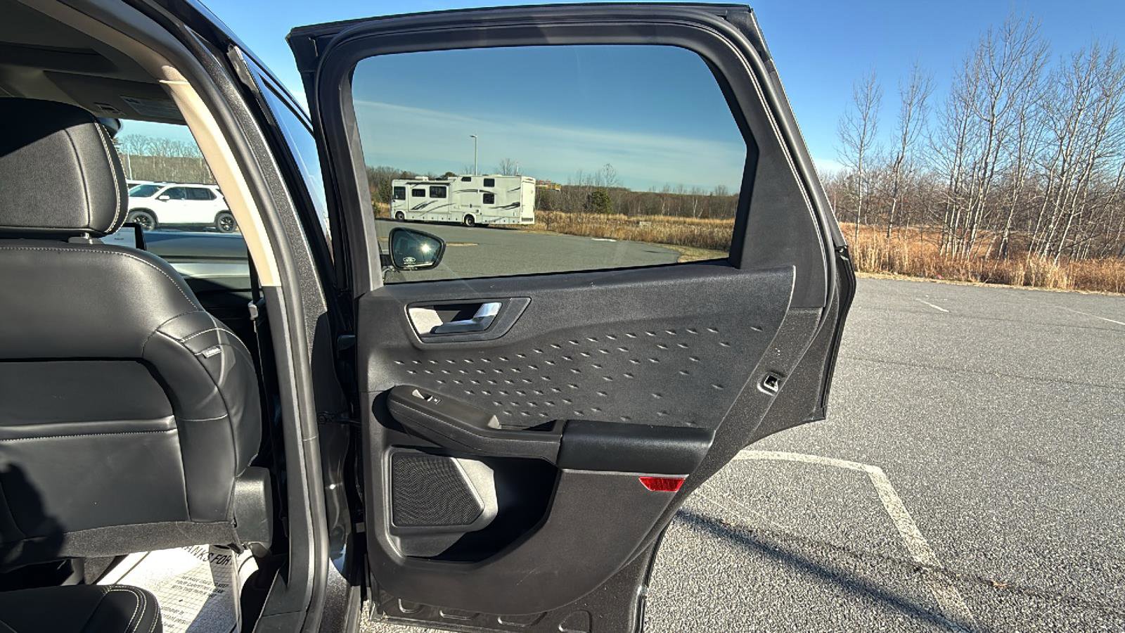 Used 2020 Ford Escape SEL image 19