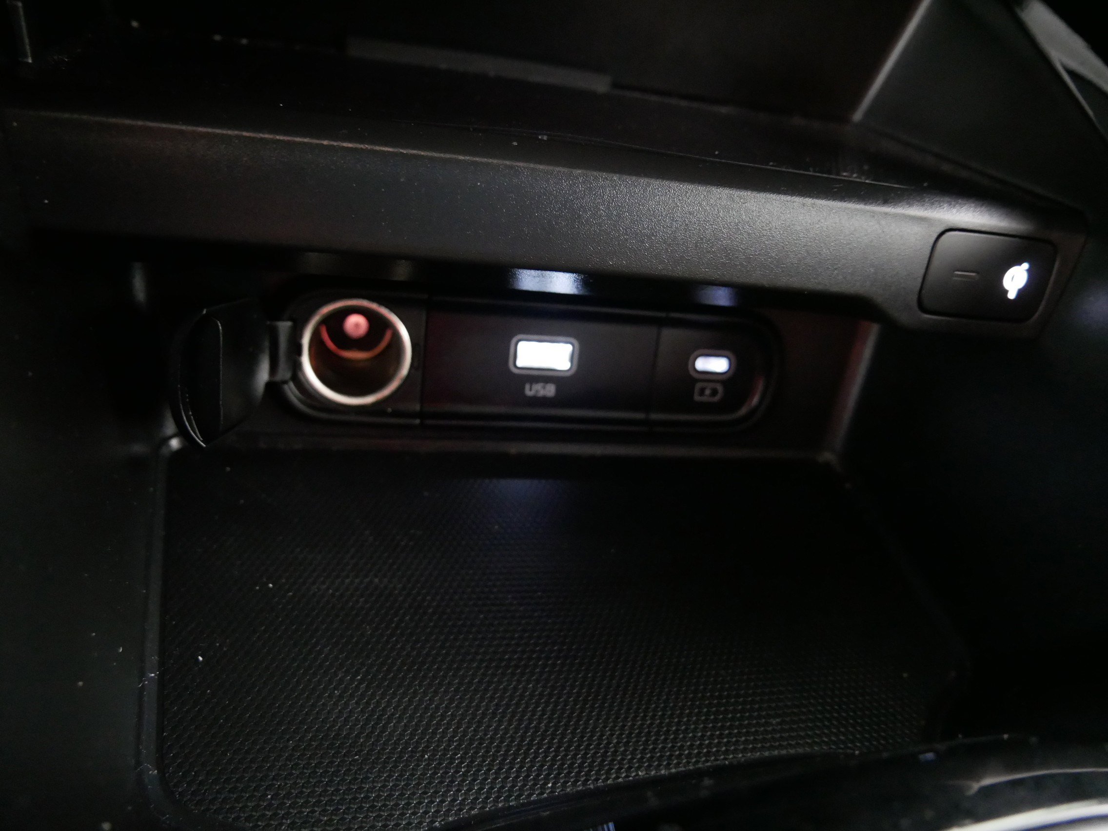 Used 2023 Kia Soul GT-Line FWD image 29