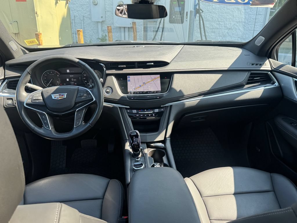 Used 2024 Cadillac XT5 Premium Luxury AWD/4WD image 12