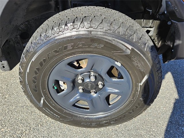 Used 2023 Jeep Wrangler Sport image 16