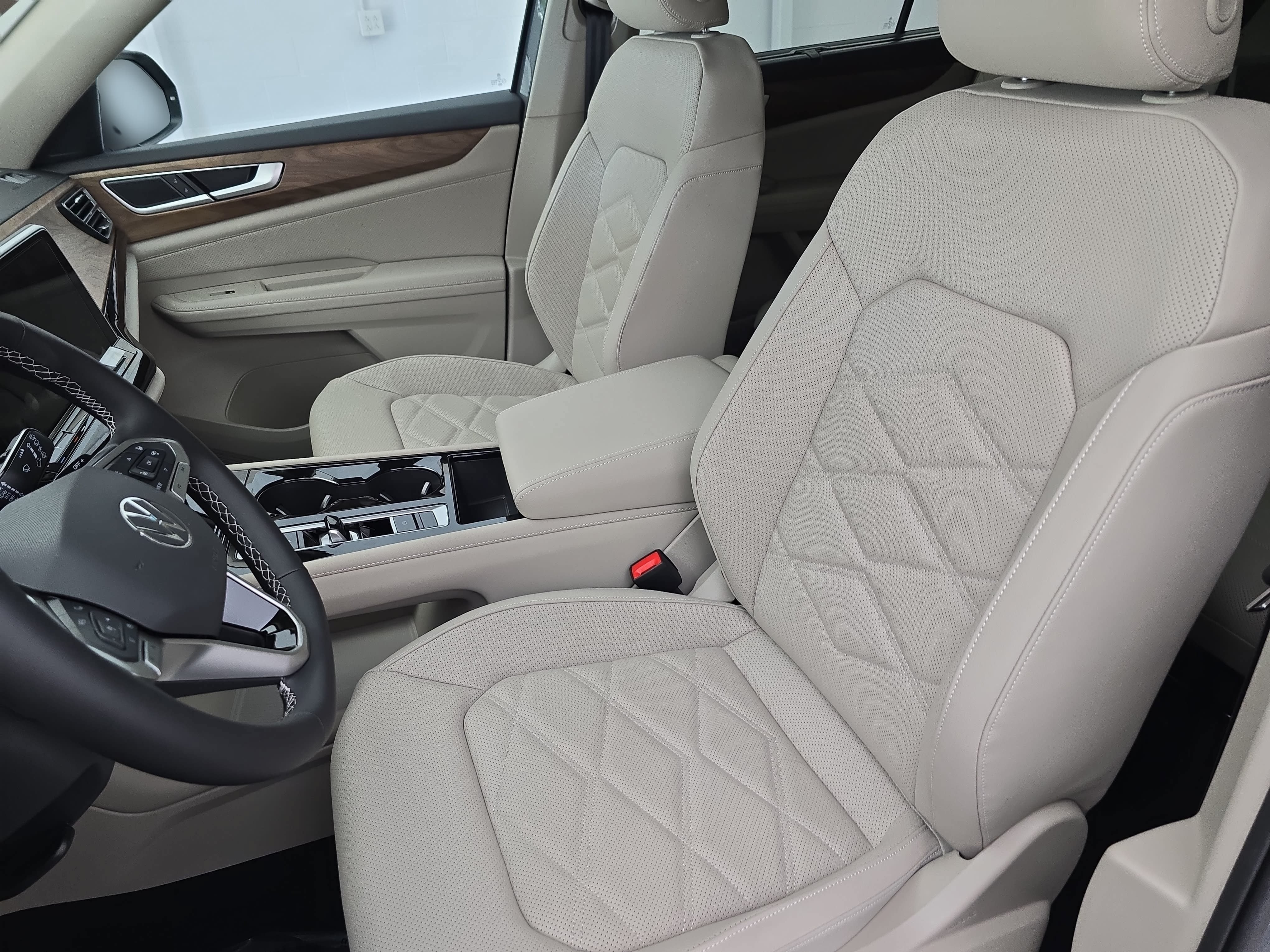 New 2026 Volkswagen Atlas SE AWD/4WD image 16