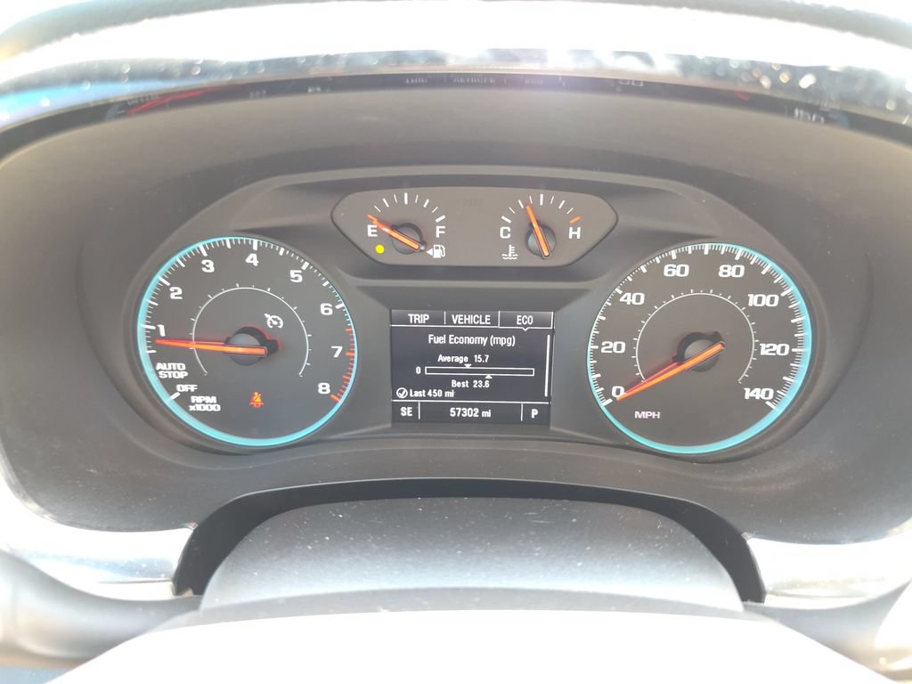 Used 2023 Chevrolet Traverse LS FWD image 19