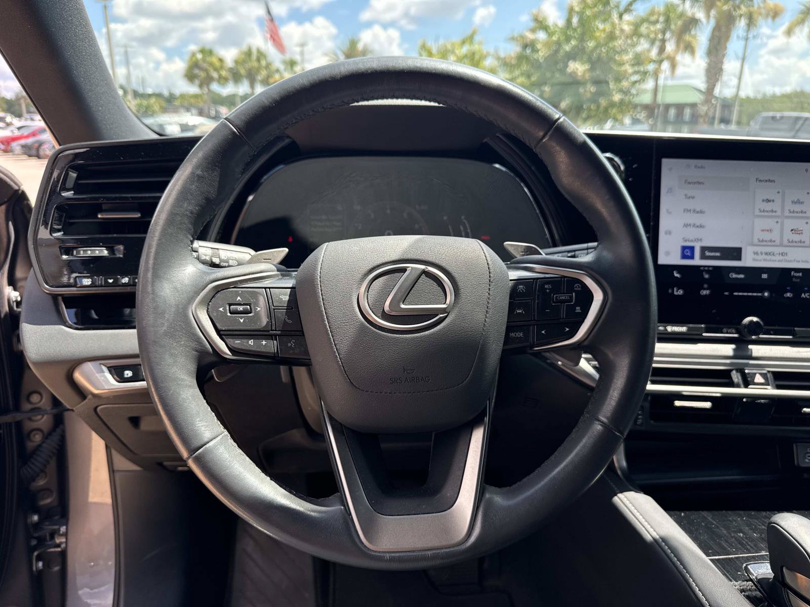 Used 2023 Lexus RX 350 FWD image 26