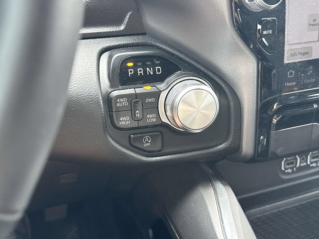 Used 2023 RAM 1500 Laramie AWD/4WD image 24