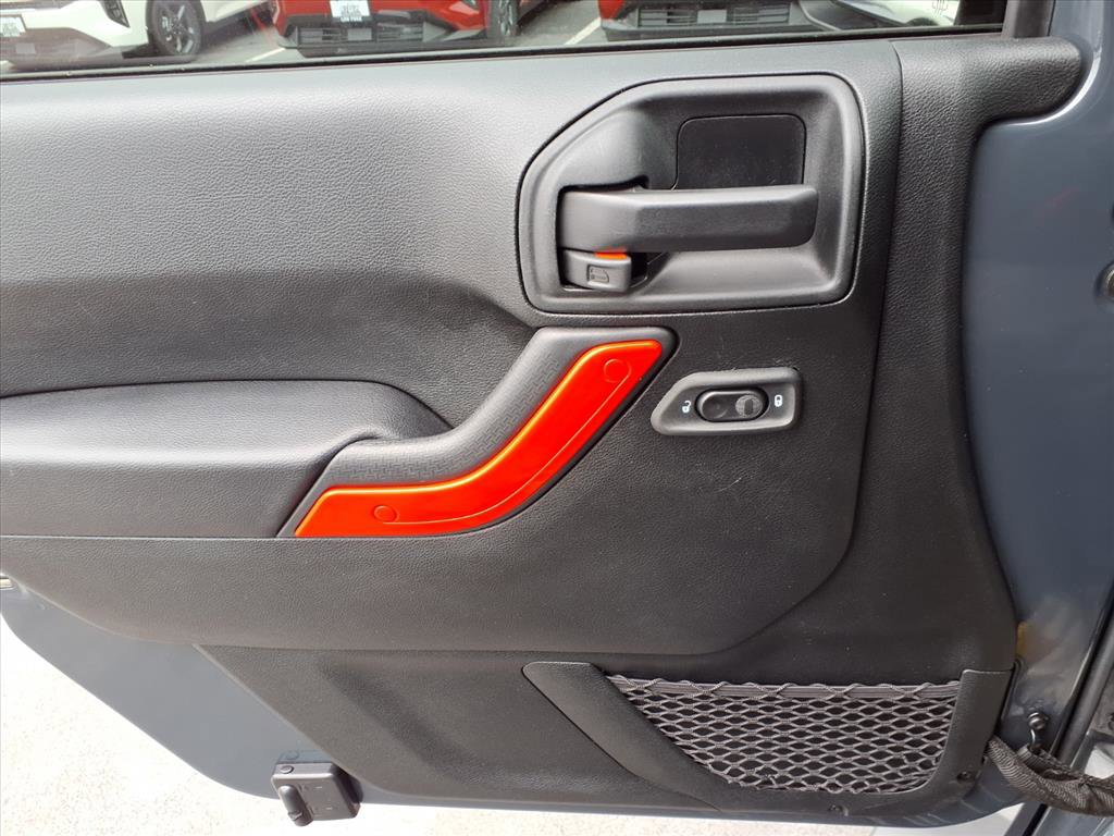 Used 2018 Jeep Wrangler Unlimited Sport S image 13