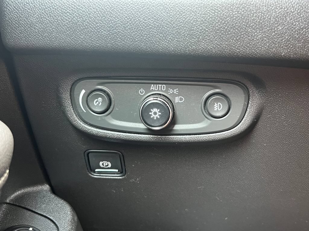 Used 2020 GMC Terrain Denali FWD image 21