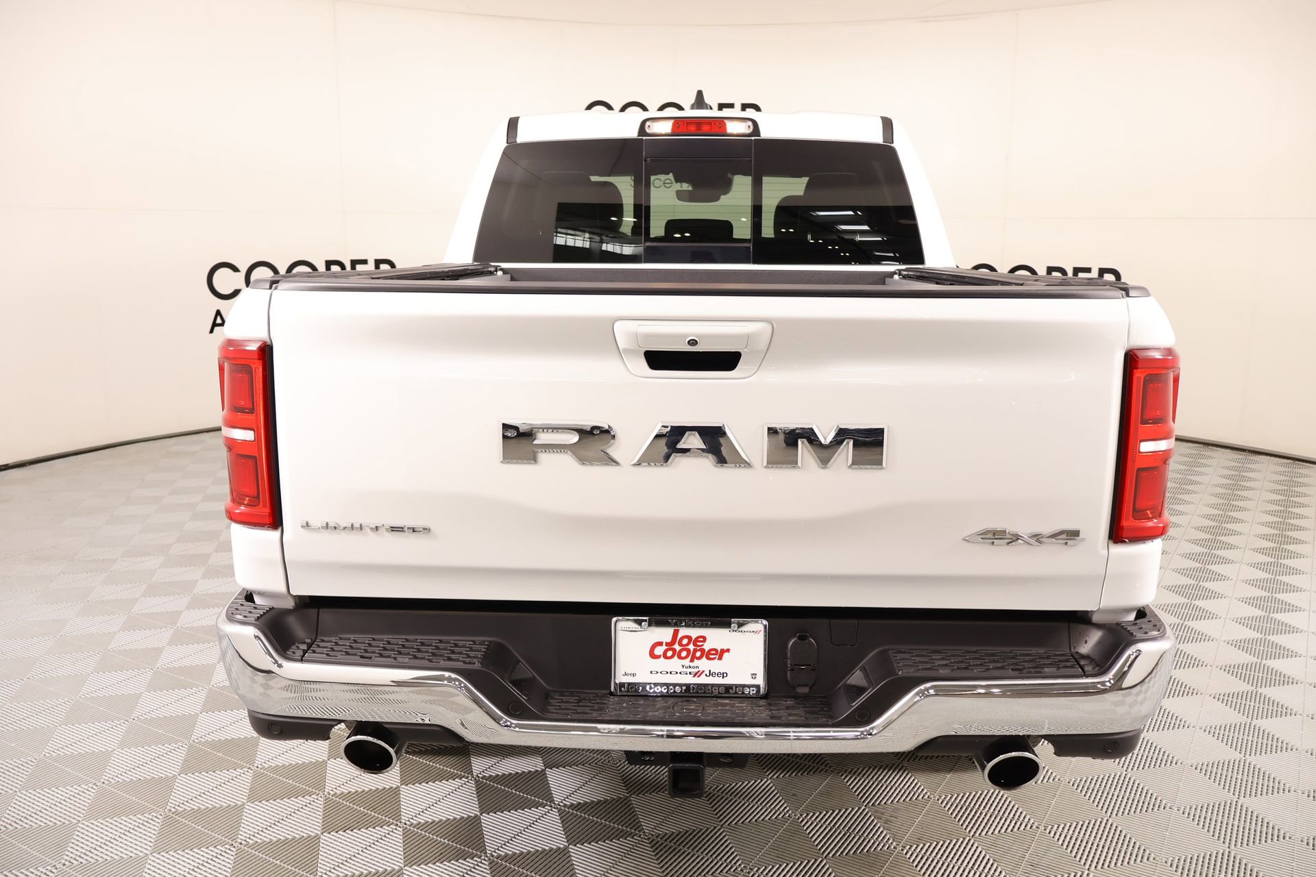 Used 2025 RAM 1500 Limited image 23